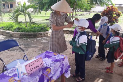 Ngày đầu tiên đi học trực tiếp của học sinh Tiểu học.